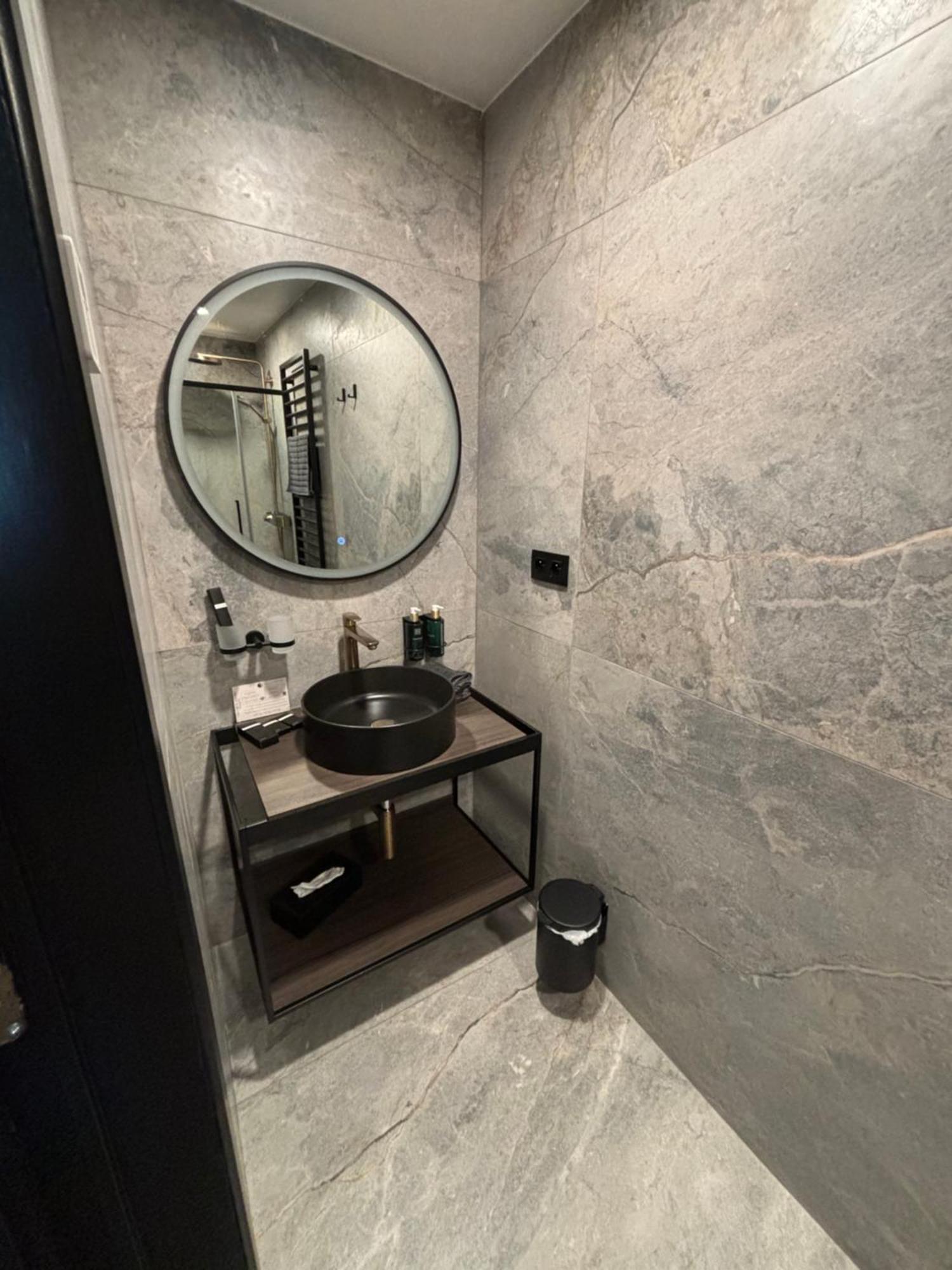 Hotel Mezza Notte Ронсе Екстер'єр фото